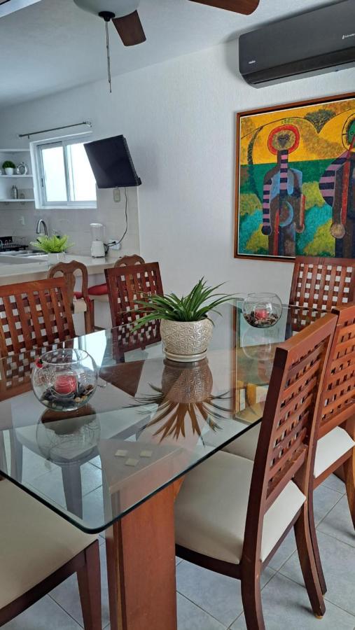 Villa Casa Monik, a dos pasos de la Playa Cancún Exterior foto