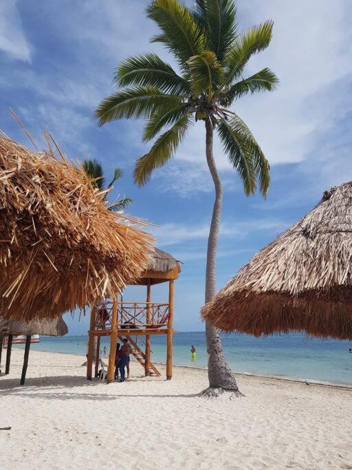 Villa Casa Monik, a dos pasos de la Playa Cancún Exterior foto